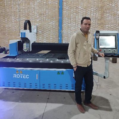 تجربه خرید موفق مشتری از دستگاه برش لیزر فلز RT1530NC در روتک