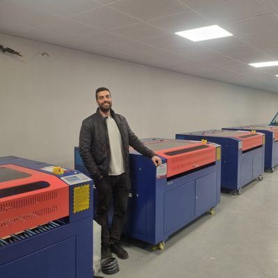 مشتری راضی از خرید دستگاه برش لیزری RT1390 – ثبت سفارش موفق با بهترین قیمت